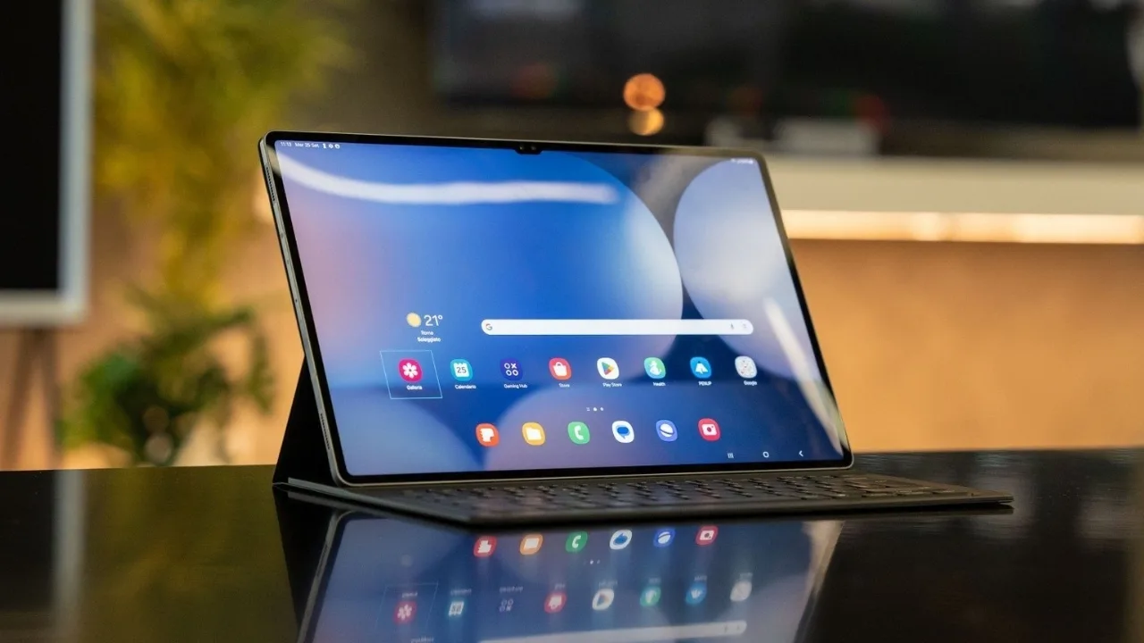India’s Tablet Market Drops 32% in H1 2025 with Samsung On Top