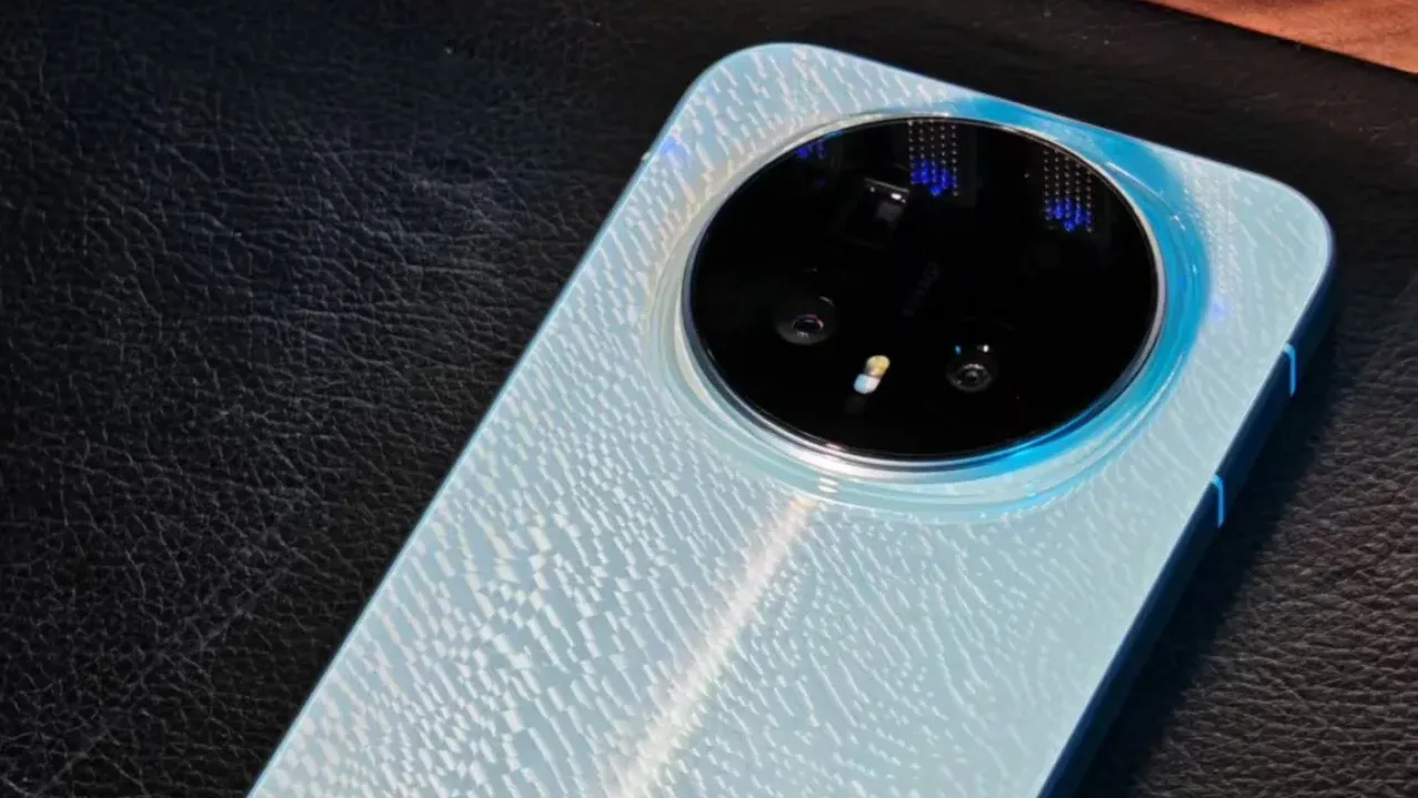 Honor Magic8 Sky Blue Glaze