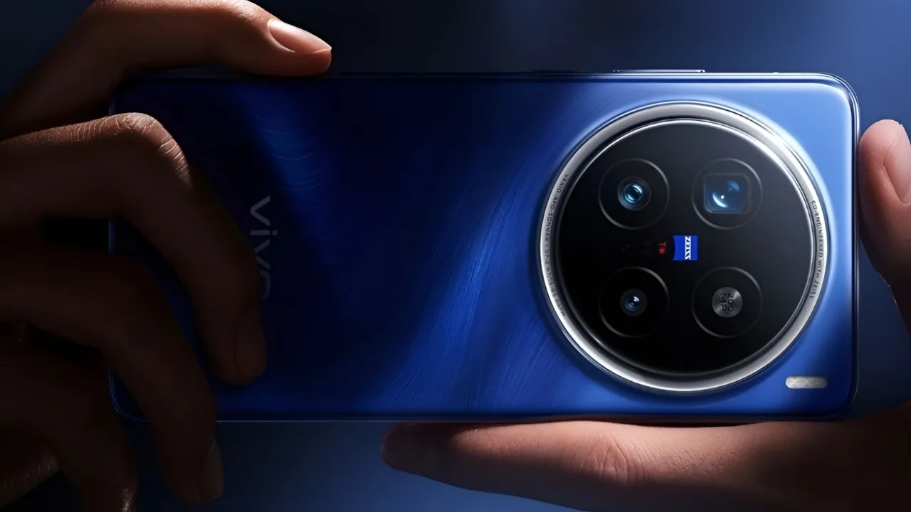 Vivo X300 Series Arrives with Premium Display and Secure 3D Fingerprint Sensor